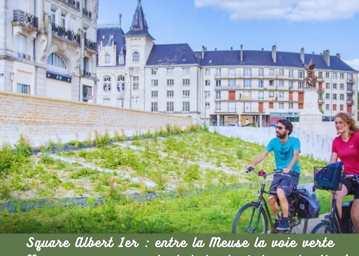 Charleville-Mezieres: Belle Vue Place Ducale